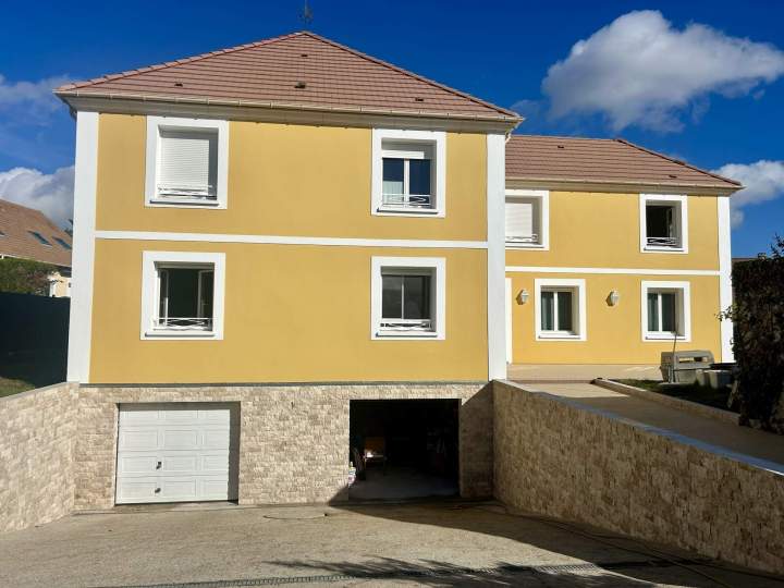 Service de ravalement de façades Villejust